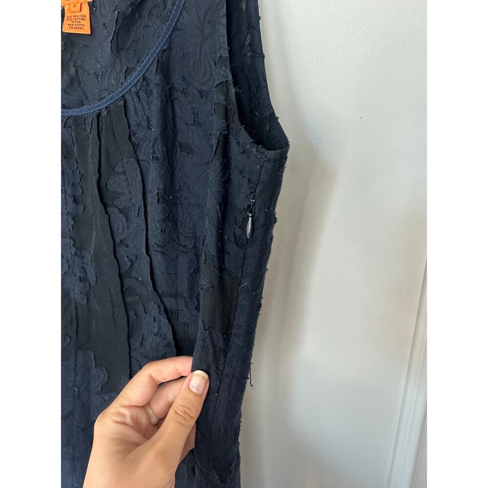 Tory Burch Navy Blue Silk Floral Textured Top Size 12 - Picture 5 of 6